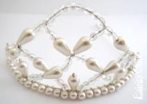 550грн .Діадема з чеськими скляними перлами та намистинами. C510-6