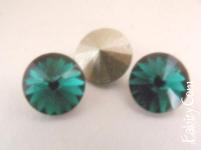 Нова ціна! 16грн(2шт) Кристали Риволі Swarovski 6mm (ss29) Emerald . Стара ціна 20 гривень