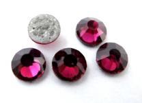 200грн(144шт) Термострази 12гранні Preciosa ss30 (6,3-6,5mm) Ruby