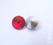 Нова ціна! 15грн(шт) кристали риволі Swarovski 8mm(ss39) Light Siam. Стара ціна 18гривень НЕМАЄ