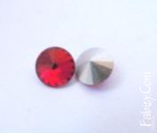 55грн(шт) кристали риволі Swarovski 14mm light Siam.