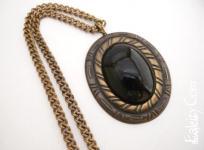 850грн(шт) Кольє зі скляним чорним каменем довжина ланцюжка з ланцюжком, що подовжує 42см, кулон 60х50мм Гальваніка-мідь 1651